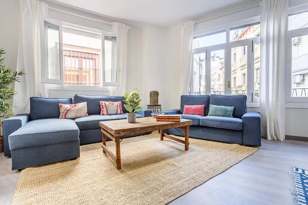 Holi-Rent Harinas Apartment Seville 0*,  Spain